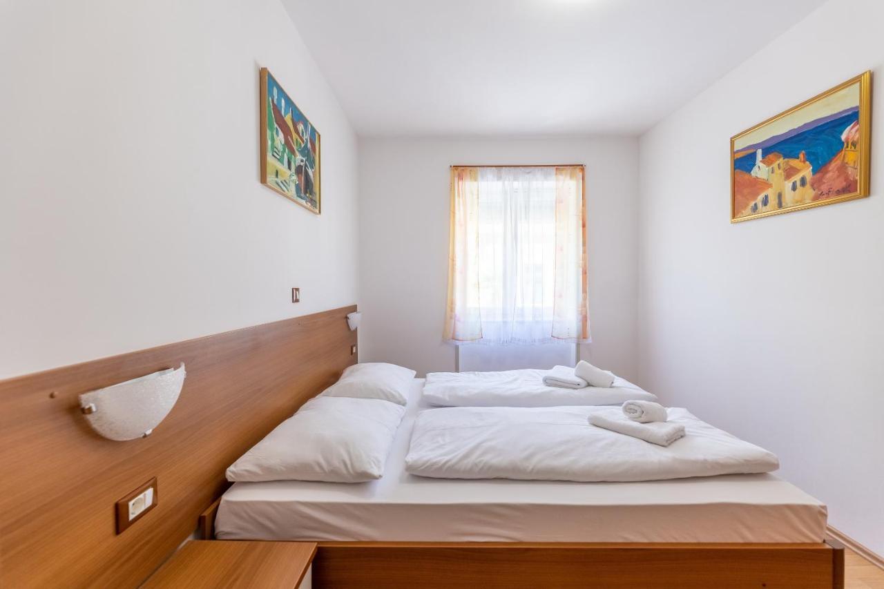 Apartments Liburnija Opatija Ngoại thất bức ảnh