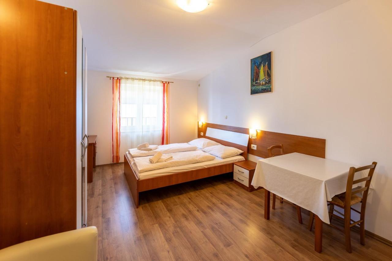 Apartments Liburnija Opatija Ngoại thất bức ảnh