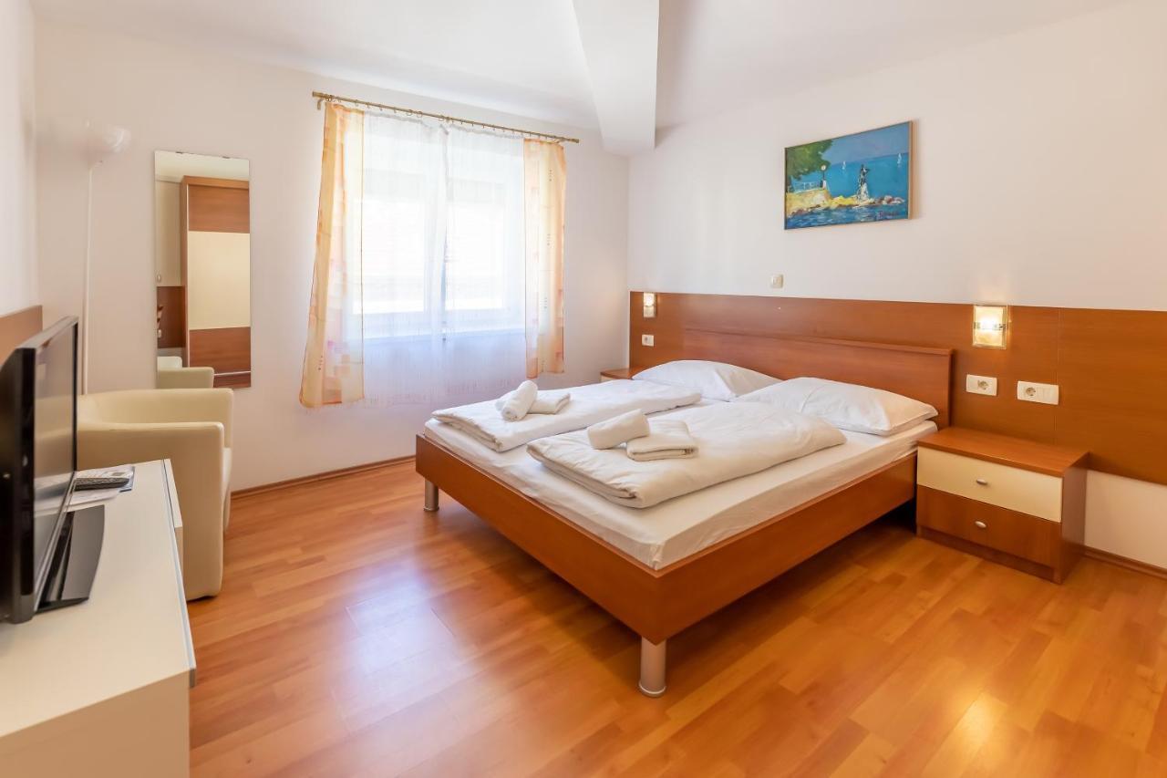 Apartments Liburnija Opatija Ngoại thất bức ảnh