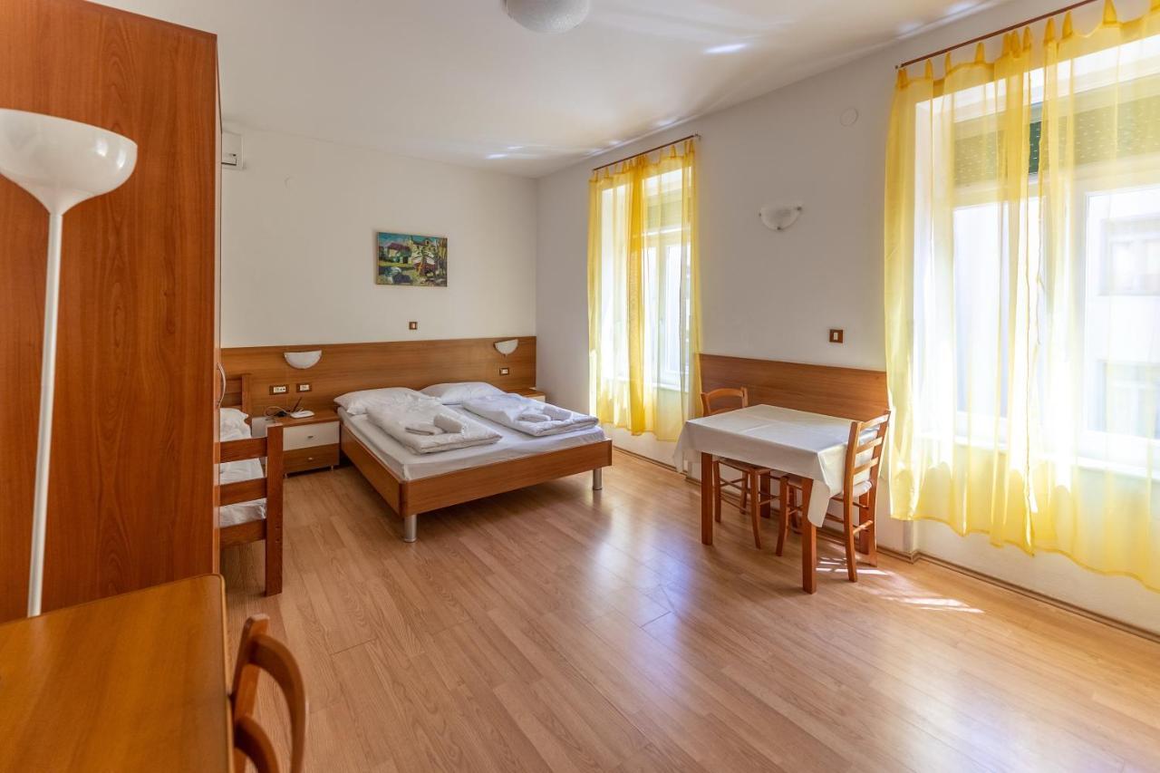 Apartments Liburnija Opatija Ngoại thất bức ảnh
