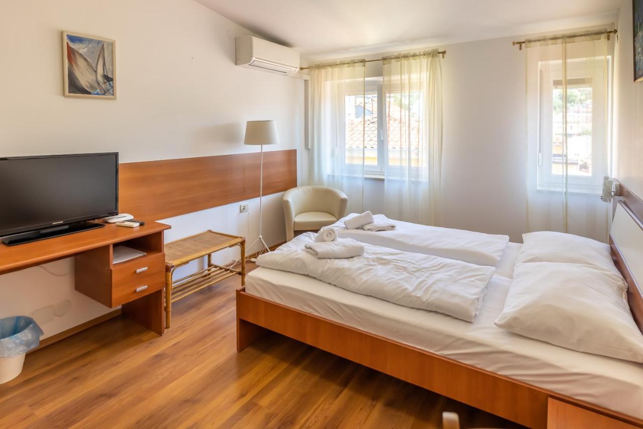 Apartments Liburnija Opatija Ngoại thất bức ảnh